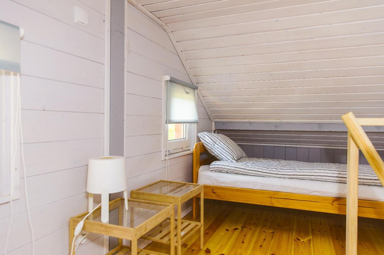 Surf Domki Habenda Z Sauna Ogrodowa Sarbsk Eksteriør bilde